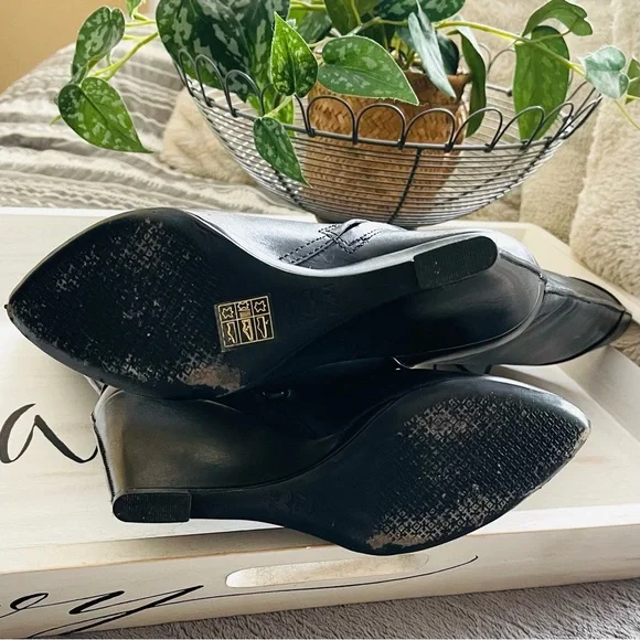 TORY BURCH Linette Smooth Leather Tall Black Wedge Knee High Riding Boots 8.5 - Picture 11 of 16